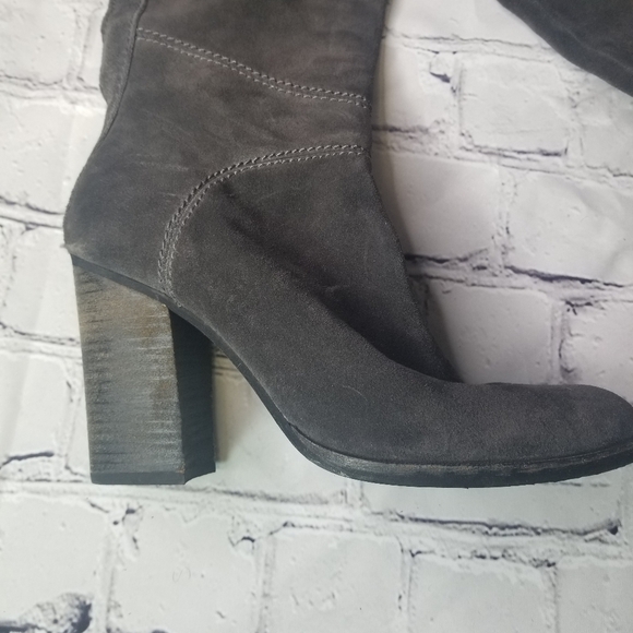 Dolce Vita otk gray suede boots - Picture 7 of 10
